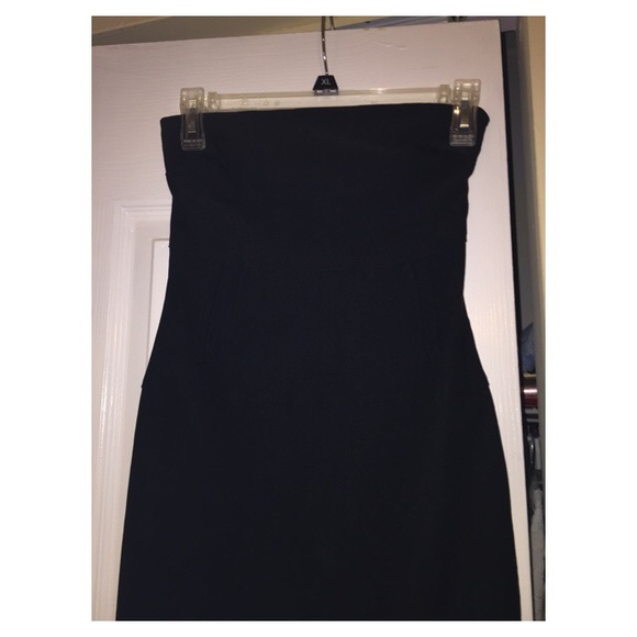 Black strapless cocktail dress - Picture 3 of 3